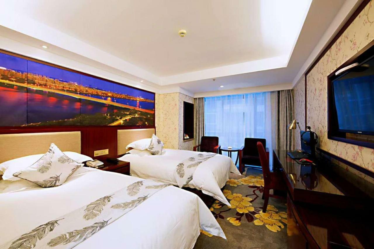 Ruide Hotel I-wu Exteriér fotografie